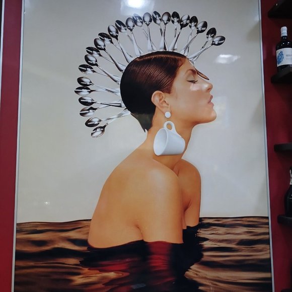 LAVAZZA Espresso Cups and Saucers Lot of 2 with Napkins and Sugar Packets Italy - Picture 9 of 10